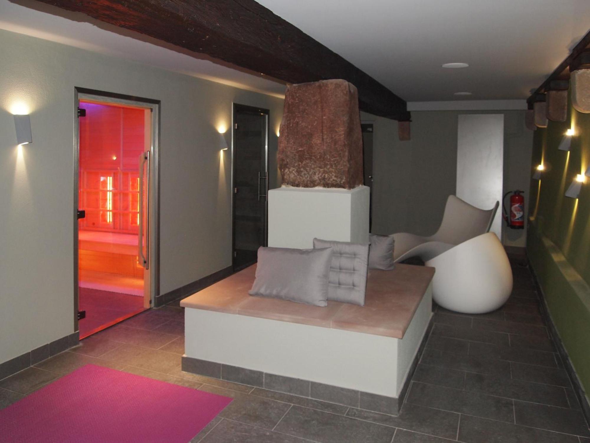 Logis Hotel Restaurant Au Cerf D'Or Strasbourg Ngoại thất bức ảnh