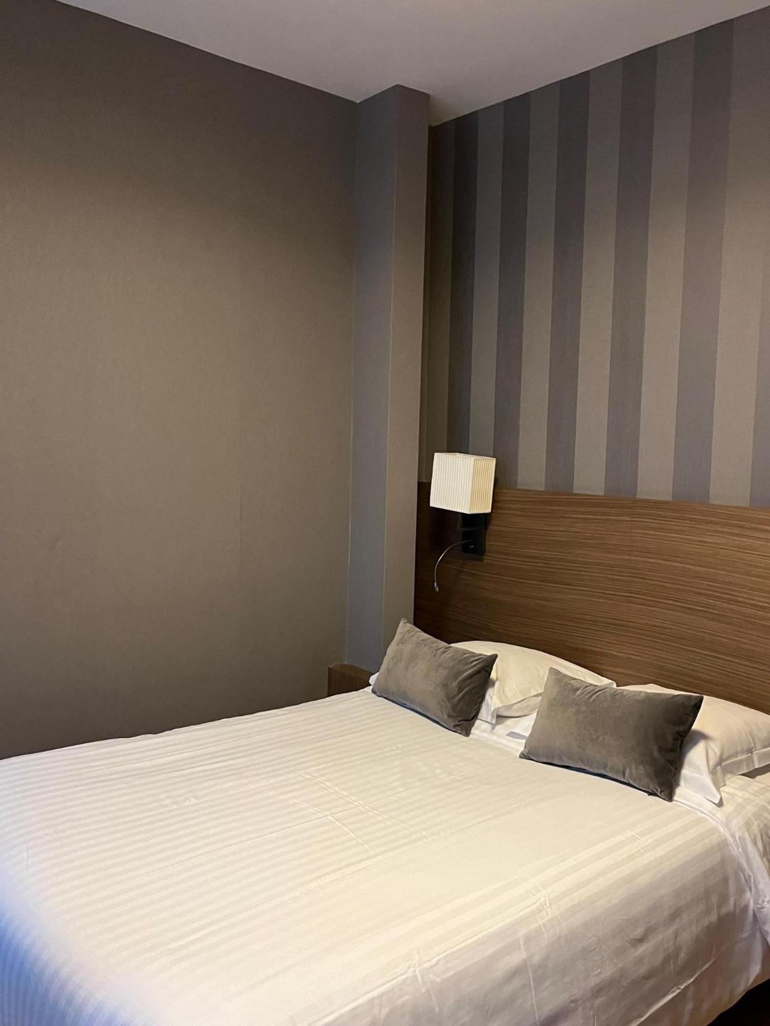 Logis Hotel Restaurant Au Cerf D'Or Strasbourg Ngoại thất bức ảnh